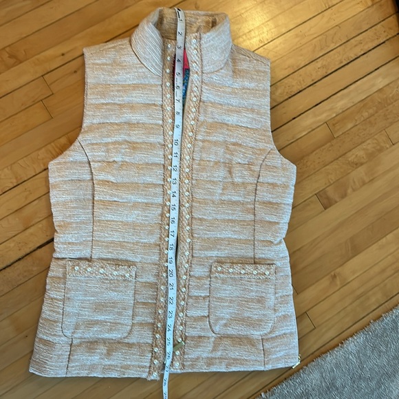 Lilly Pulitzer Noella pearl embellished, textured down filled puffer vest size M - Picture 7 of 7
